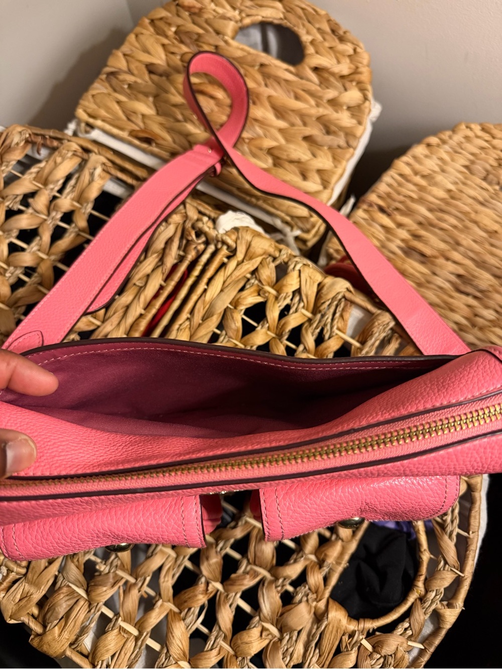 Coach Pink Pebbled Leather Crossbody with Coin Pouch and Front Pockets - Picture 3 of 4